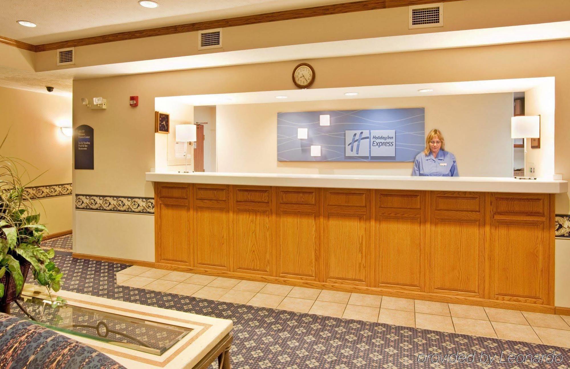 Holiday Inn Express & Suites Abilene, An Ihg Hotel Interior foto